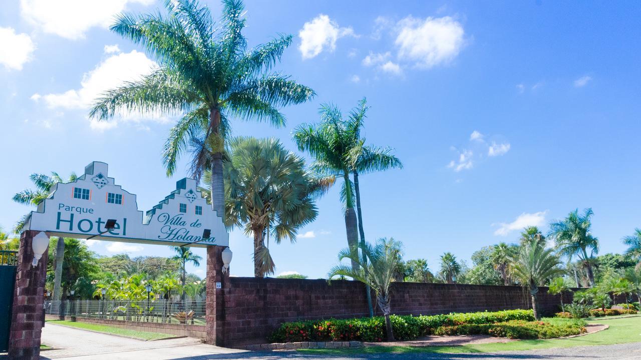 Villa De Holanda Parque Hotel Holambra Luaran gambar